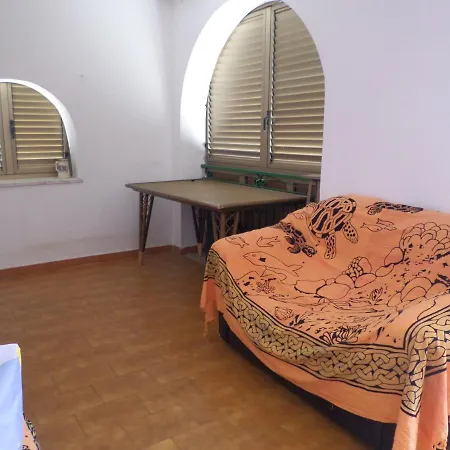 Casa Sara, Indipendente Con Giardino E Posto Auto Hébergement de vacances San Nicolò